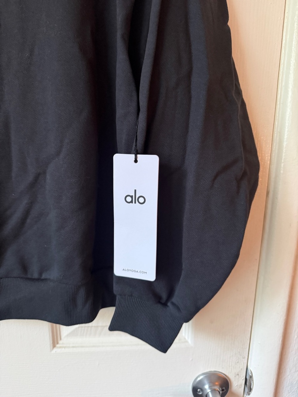 Alo Yoga Accolade Crew Neck Pullover Anthracite Grey size medium NWT - Picture 3 of 7